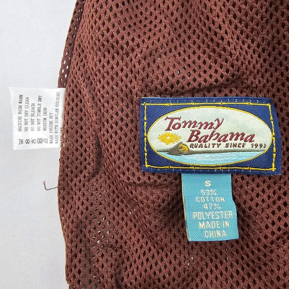 Tommy Bahama Relax trunks swimwear mens S Small pockets black white circles